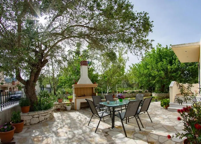 Nikis - Lefkada Private Parking Σπίτι διακοπών Λυγιά