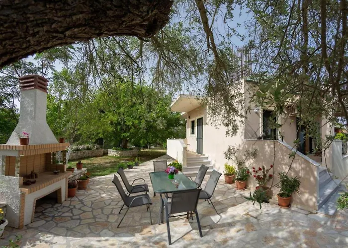 Nikis - Lefkada Private Parking Σπίτι διακοπών